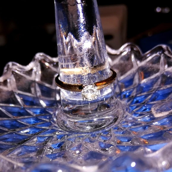 Diamond Solitaire Engagement Ring - Picture 2 of 8